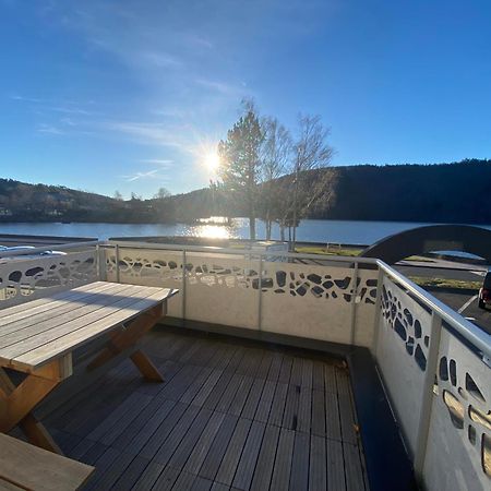 La bonne hôtesse Hotel Chambon-sur-Lac Exterior foto